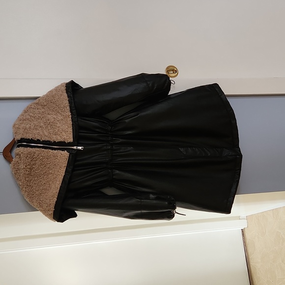 Women's Black Pleather Jacket - Picture 7 of 9